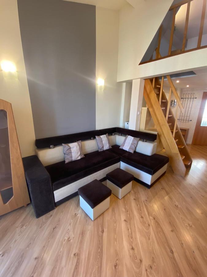 شقة رشيشوف  في Apartament #Widokowa المظهر الخارجي الصورة