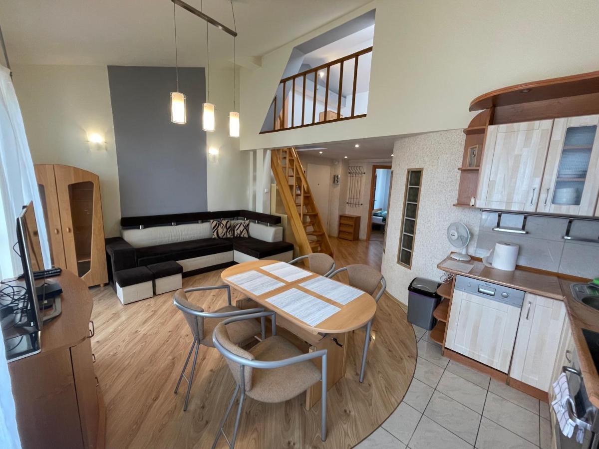شقة رشيشوف  في Apartament #Widokowa المظهر الخارجي الصورة