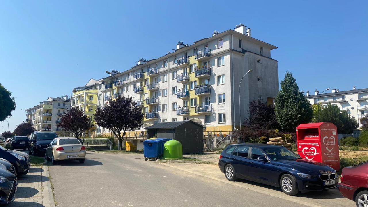 شقة رشيشوف  في Apartament #Widokowa المظهر الخارجي الصورة